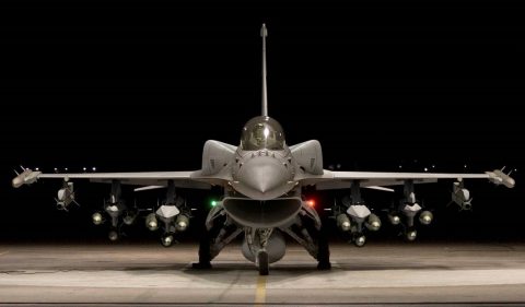 F-16V_CFTs-in-hangar_1920.jpg.pc-adaptive.480.medium.jpeg