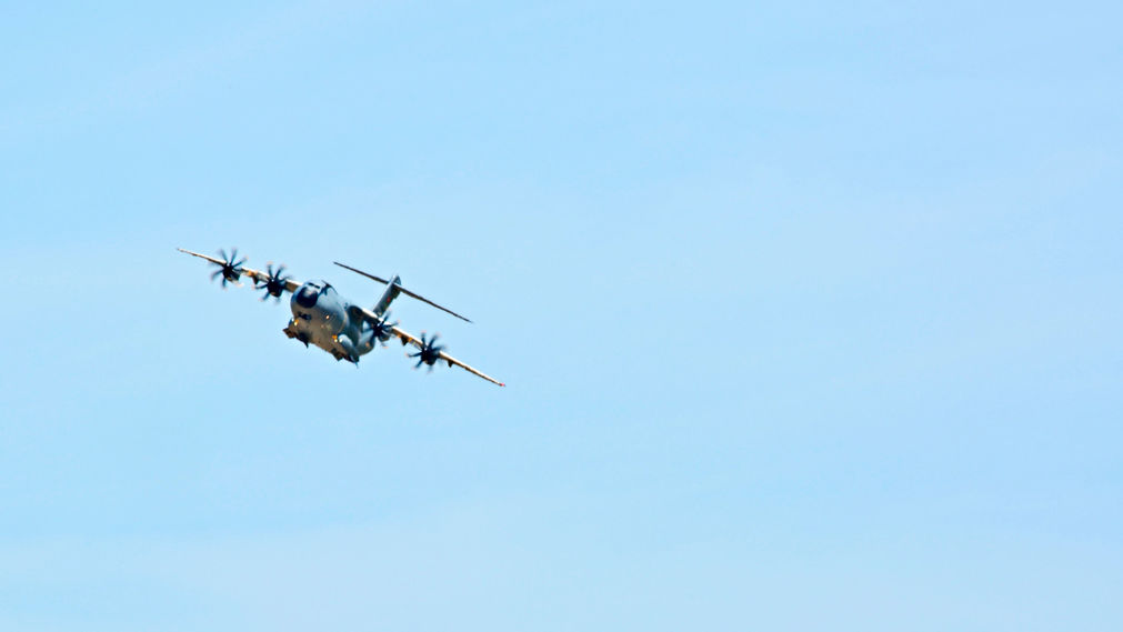 Imagenes-ineditas-accidente-A400-M-Sevilla_1279982418_88690443_1011x569.jpg