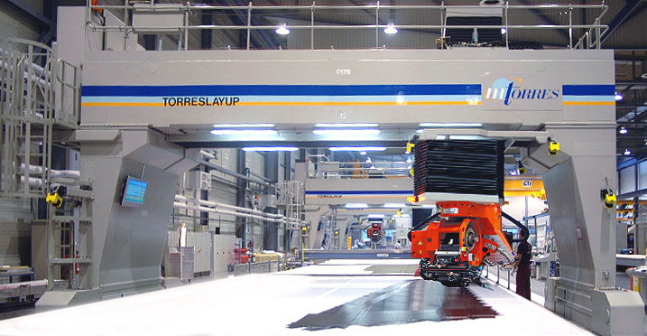torreslayup_automatic_tape%20_layer_MTorres_03.jpg