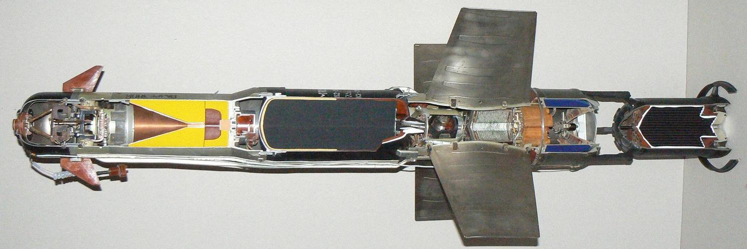 2705_59532499_9M113%20Konkurs%20missile%20%2B%20gas%20generator%20Pict%20001.jpg