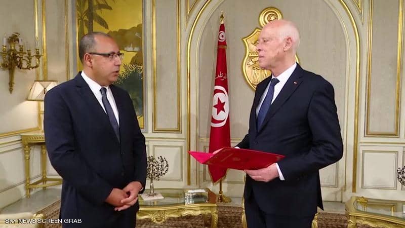 الرئيس التونسي قيس سعيد و هشام المشيشي