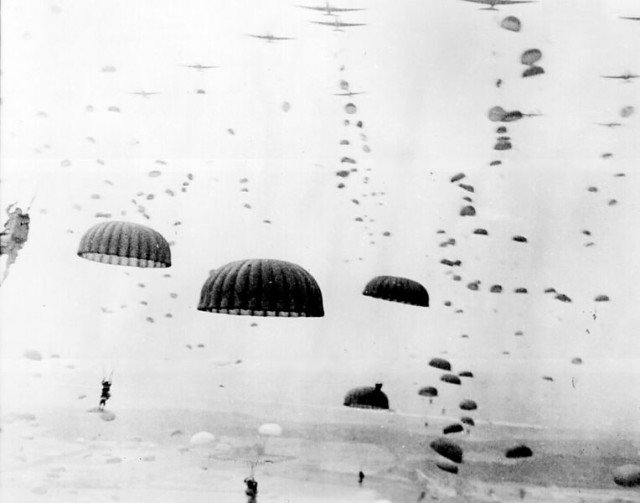 764px-Waves_of_paratroops_land_in_Holland-640x503.jpg