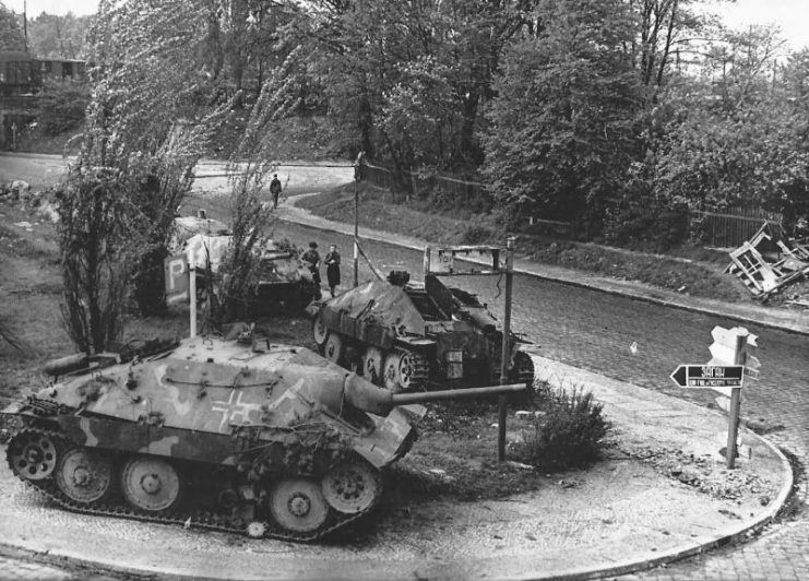 Hetzer Tank Destroyers on the Eastern Front – 1945