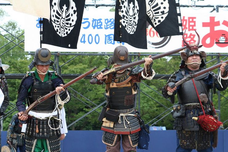 800px-himeji_oshiro_matsuri_august09_007-741x494.jpg