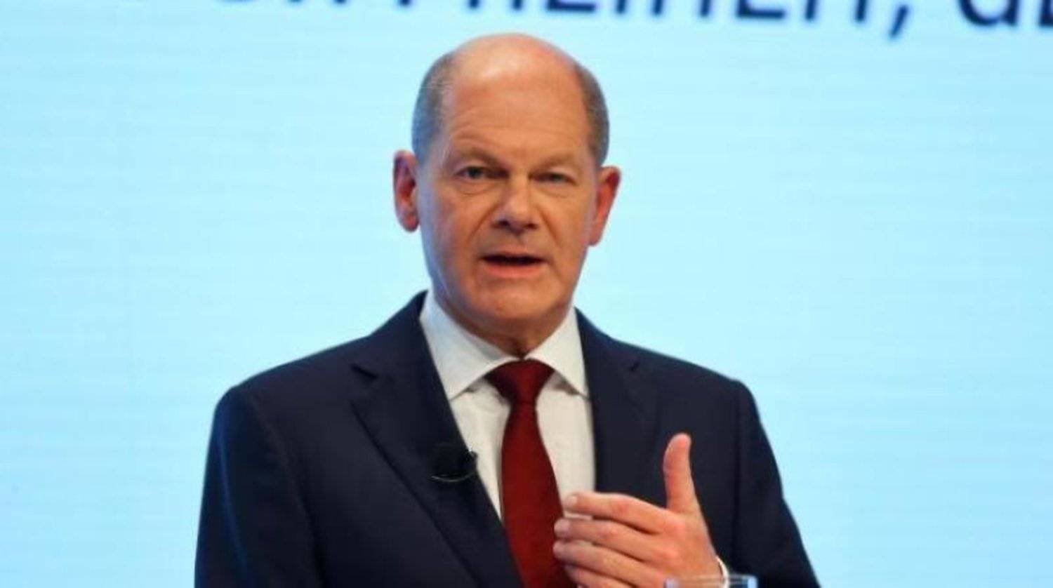 كلب الرئيس بايدن .. استياء كبير من إهانة المستشار الألماني أولاف شولتس البارز في الولايات المتحدة كلب الرئيس بايدن .. استياء كبير من إهانة المستشار الألماني أولاف شولتس البارز في الولايات المتحدة